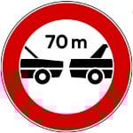 German road sign telling drivers of the minimum following distance.
